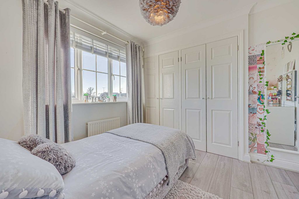 Additional image 24 of 4 bed detached house for saleCharters Court, Wickford SS11