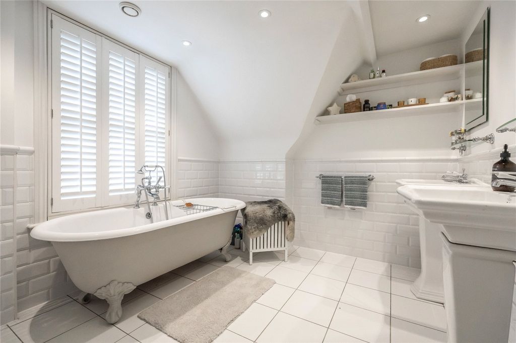 Additional image 12 of 3 bed terraced house for saleSt. Swithun Street, Winchester SO23
