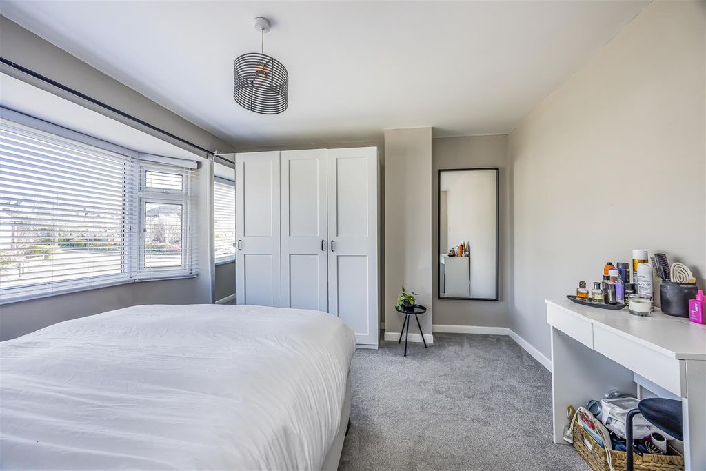 Additional image 13 of 3 bed semi-detached house for salePortsview Avenue, Portchester PO16