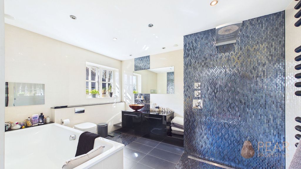 Additional image 21 of 5 bed detached house for saleFirst Avenue, Worthing BN14