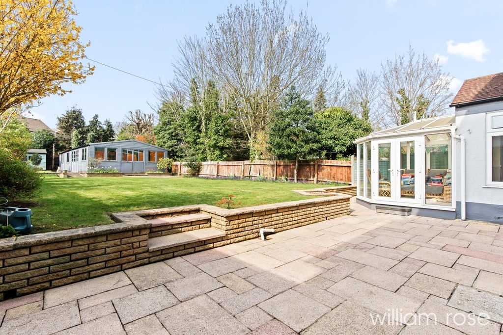 Additional image 4 of 7 bed semi-detached house for saleKings Avenue, Woodford Green IG8