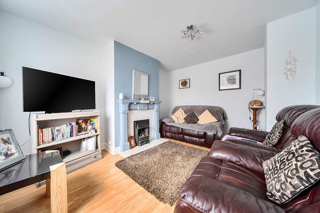 Additional image 2 of 3 bed semi-detached house for saleShipton Road, Woodstock OX20