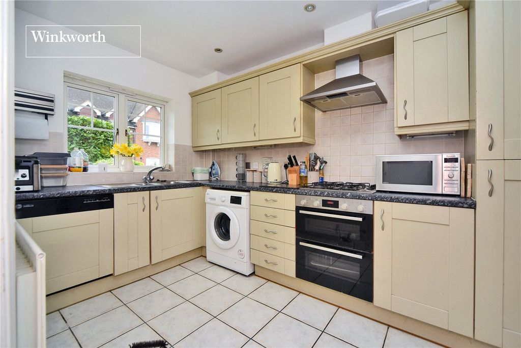 Additional image 3 of 3 bed semi-detached house for saleLower Green Gardens, Worcester Park KT4