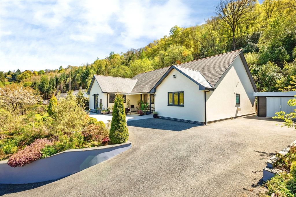 3 bed bungalow for salePontrhydygroes, Ystrad Meurig, Ceredigion SY25