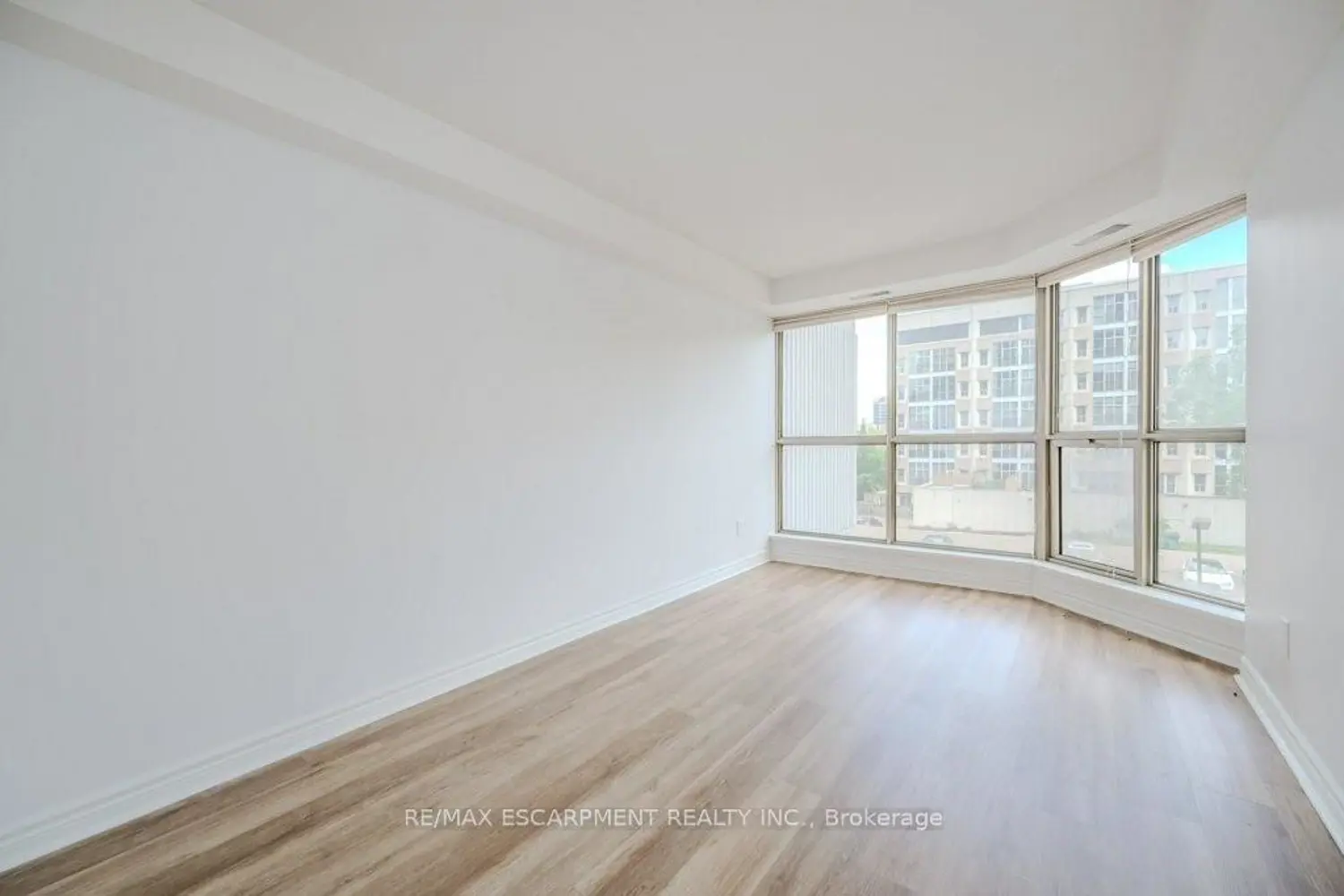 Additional image 4 of 67 Caroline Street 302 (B)