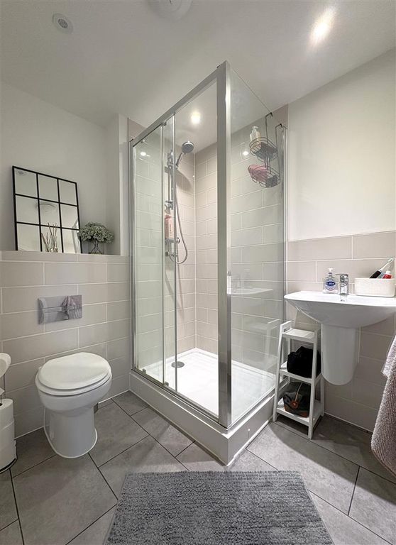 Additional image 7 of 2 bed maisonette for saleClaypit Copse, Bursledon, Southampton SO31