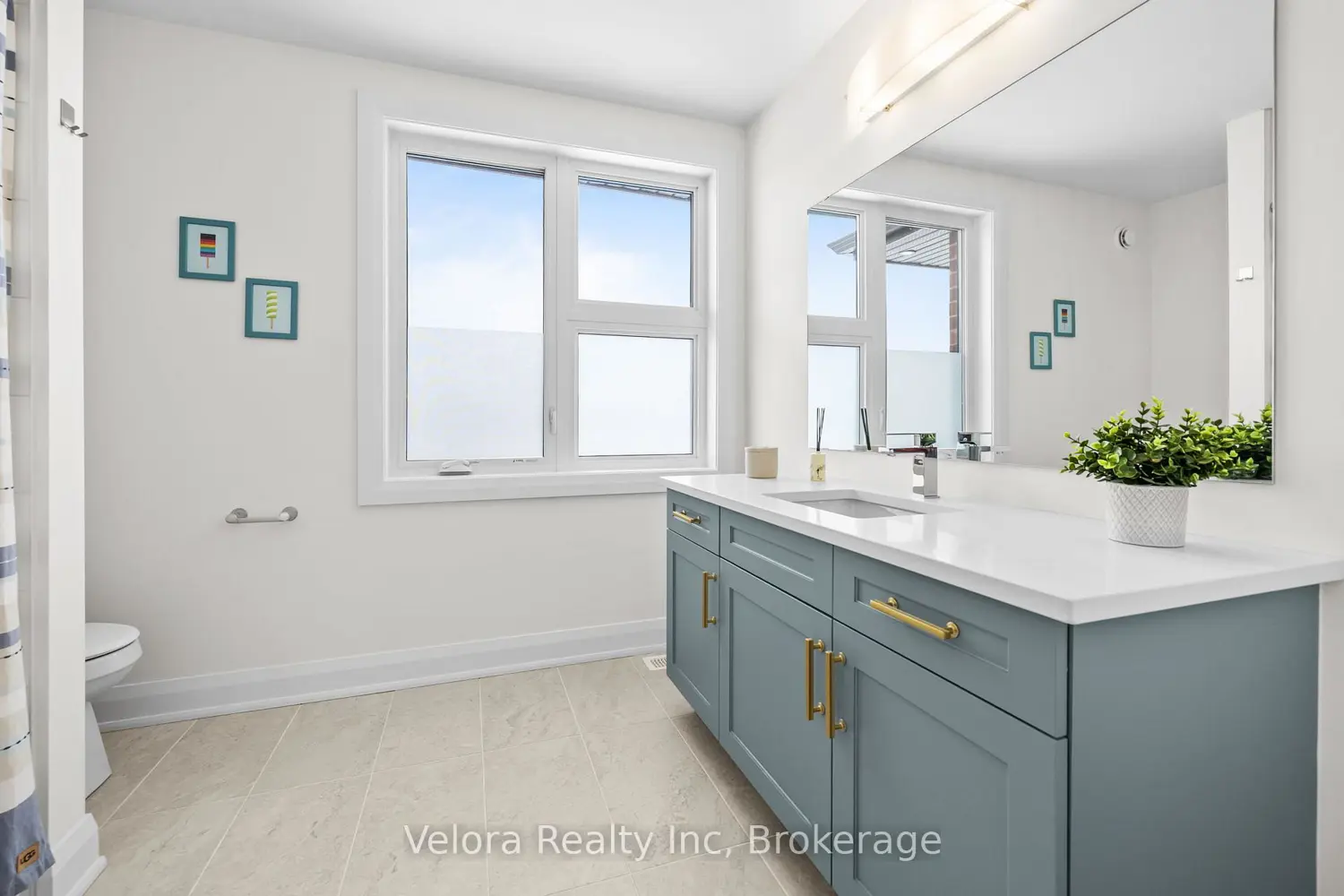 Additional image 9 of 970 Islington Way