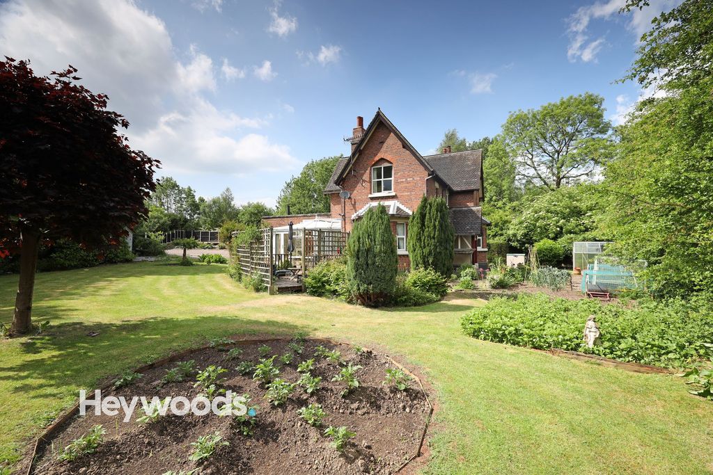 Additional image 44 of 4 bed detached house for saleStation House, High Street, Silverdale, Newcastle Under Lyme ST5