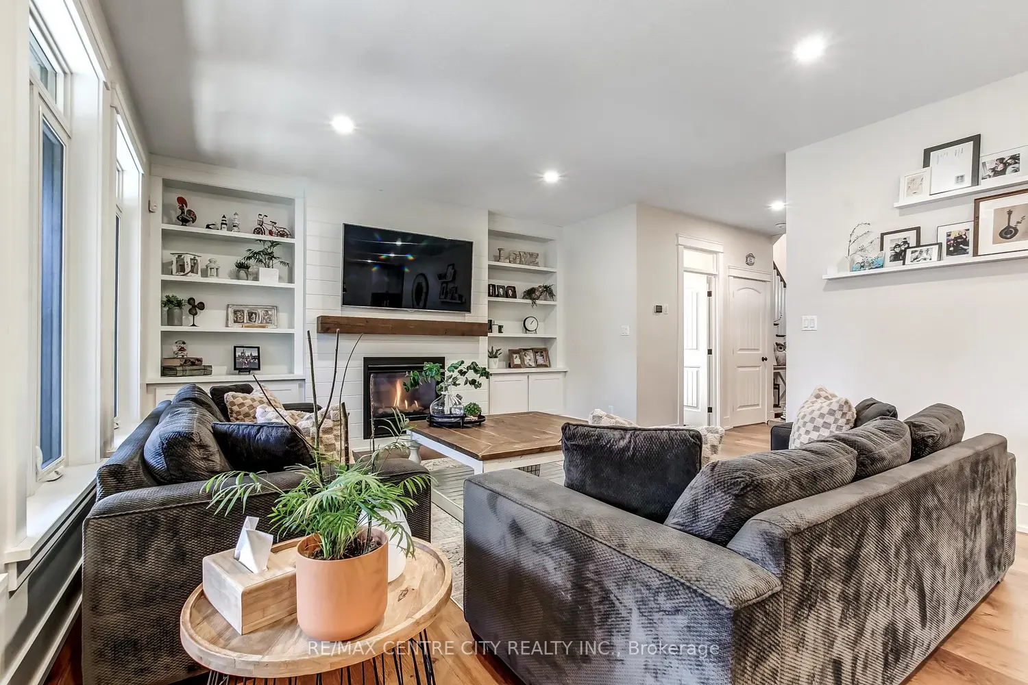 Additional image 8 of 2200 Springridge Drive