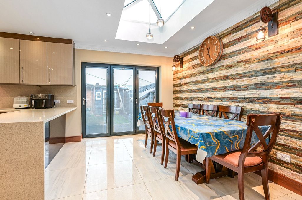 Additional image 10 of 6 bed semi-detached house for saleAshford, Surrey TW15