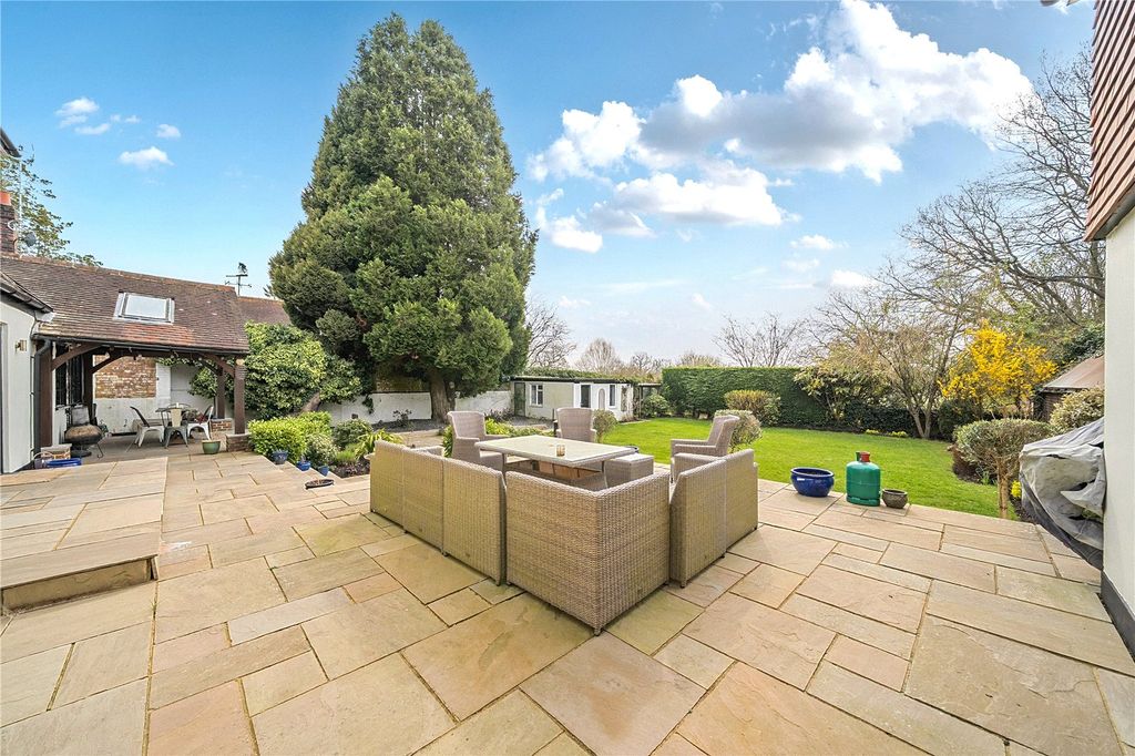 Additional image 18 of 5 bed detached house for saleSaunders Lane, Woking, Surrey GU22