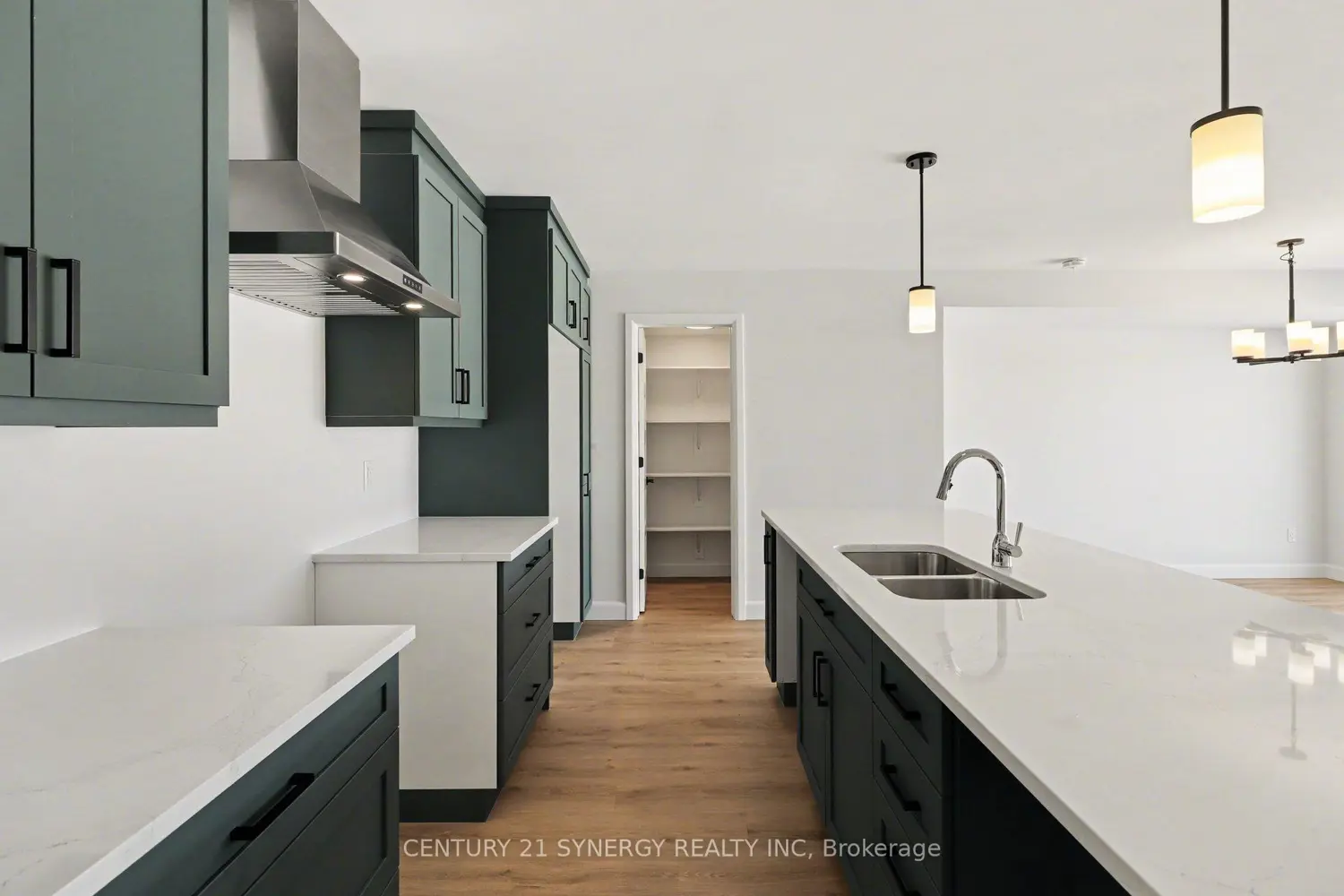 71 Villeneuve Street photo 5
