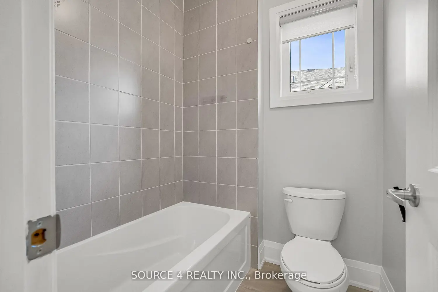 Additional image 15 of 522 Kleinburg Summit Way