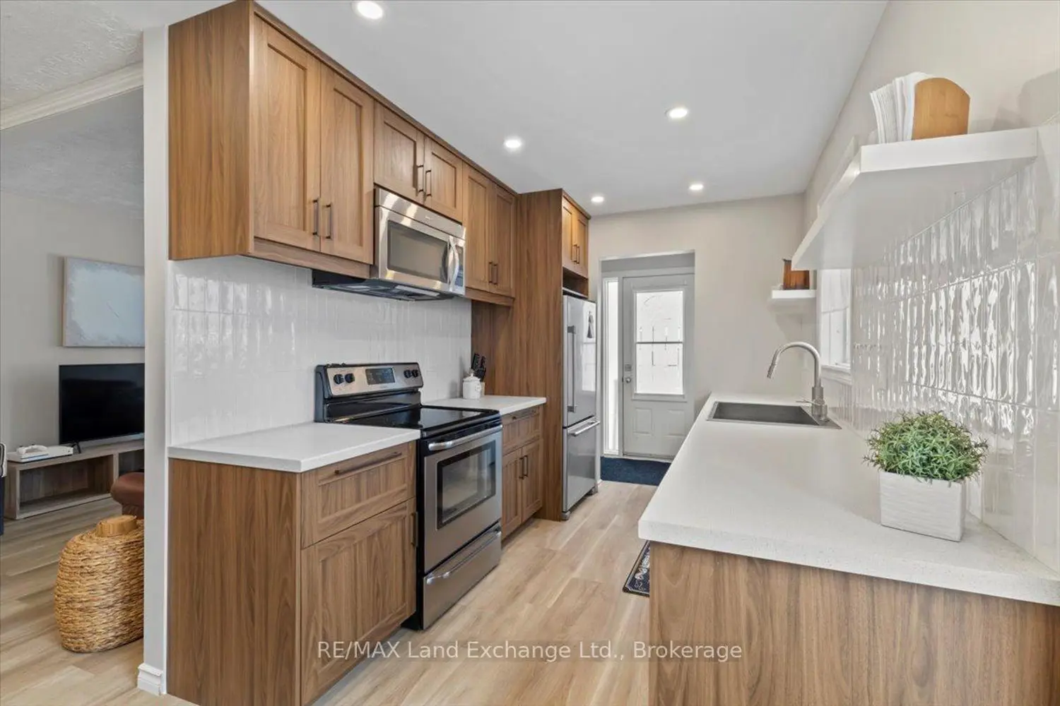 Additional image 4 of 283 Bricker Street