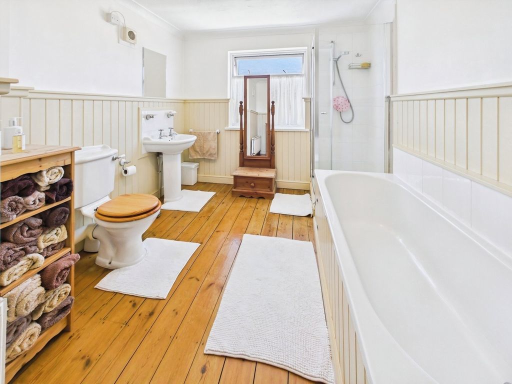 Additional image 14 of 3 bed detached house for saleKathleen Road, Southampton SO19