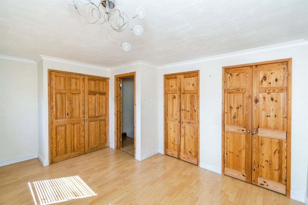 Additional image 12 of 2 bed flat for saleTaranto Road, Southampton SO16