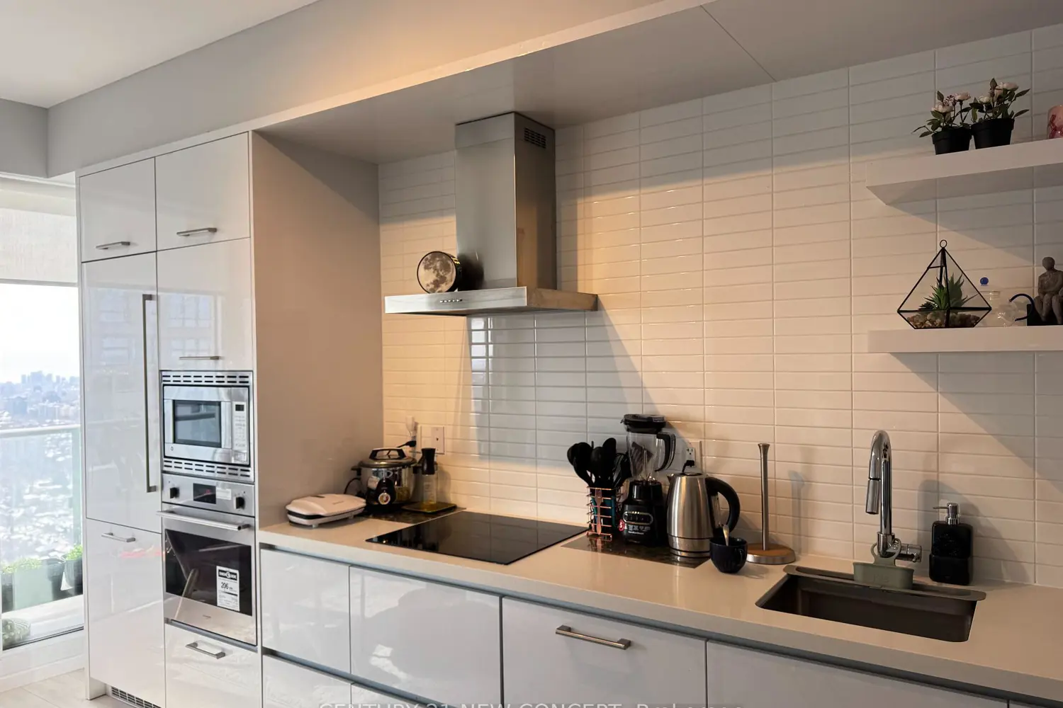 Additional image 8 of 2221 Yonge Street 4206