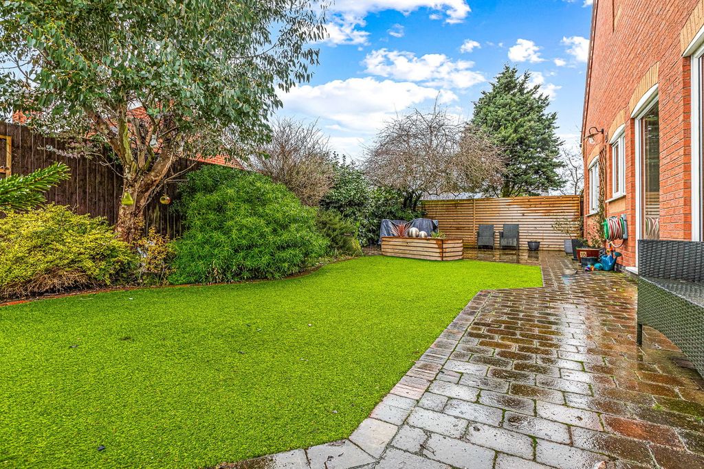 Additional image 23 of 4 bed detached house for saleAvenue Road, Queniborough, Leicester LE7
