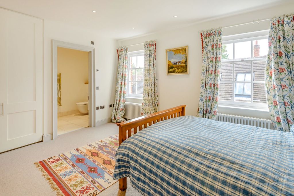 Additional image 6 of 4 bed terraced house for salePark Street, Windsor, Berkshire SL4