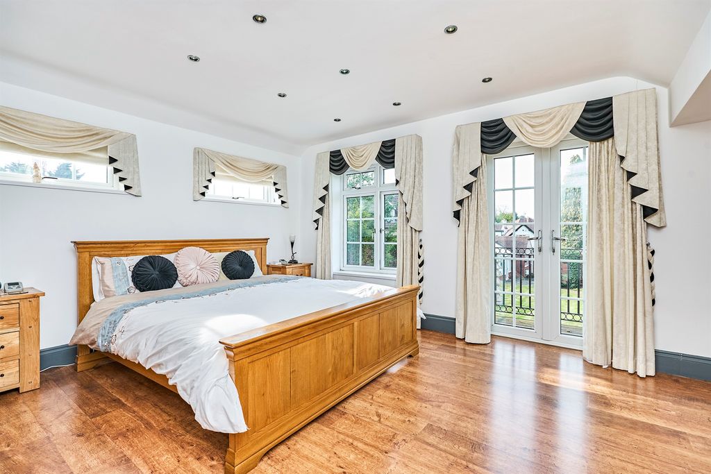 Additional image 11 of 4 bed detached house for saleStourbridge Road, Penn, Wolverhampton WV4