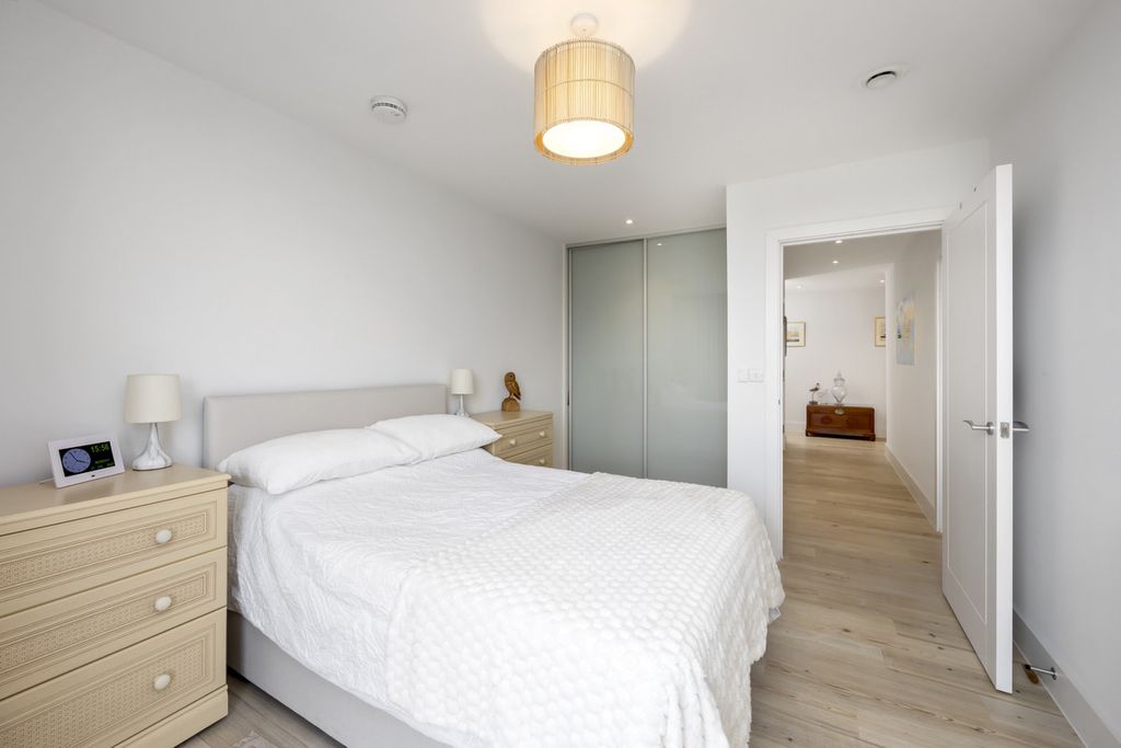 Additional image 13 of 2 bed flat for saleBrighton Road, Worthing BN11
