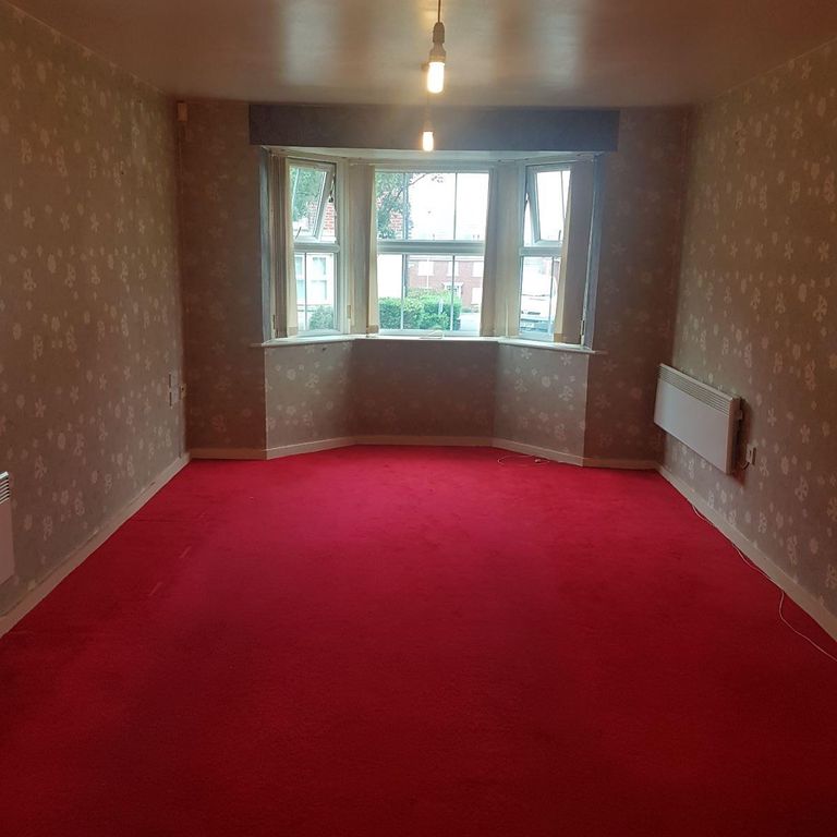 Additional image 3 of 2 bed flat for saleApartment, Brompton Road, Hamilton LE5