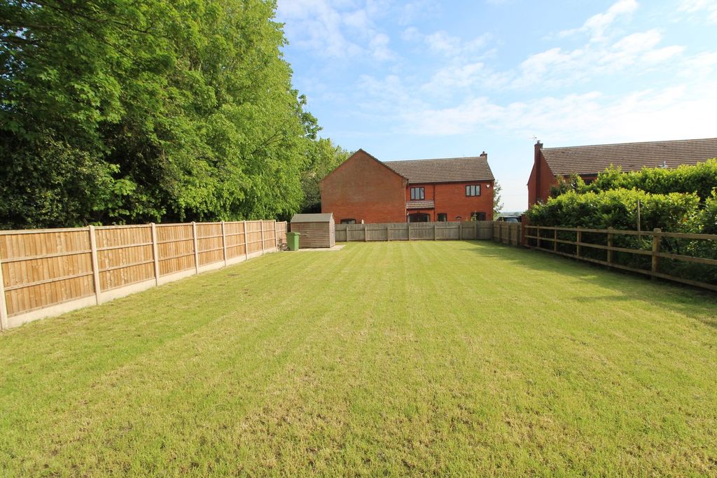 Additional image 27 of 4 bed semi-detached house for saleMain Street, Frolesworth, Lutterworth LE17