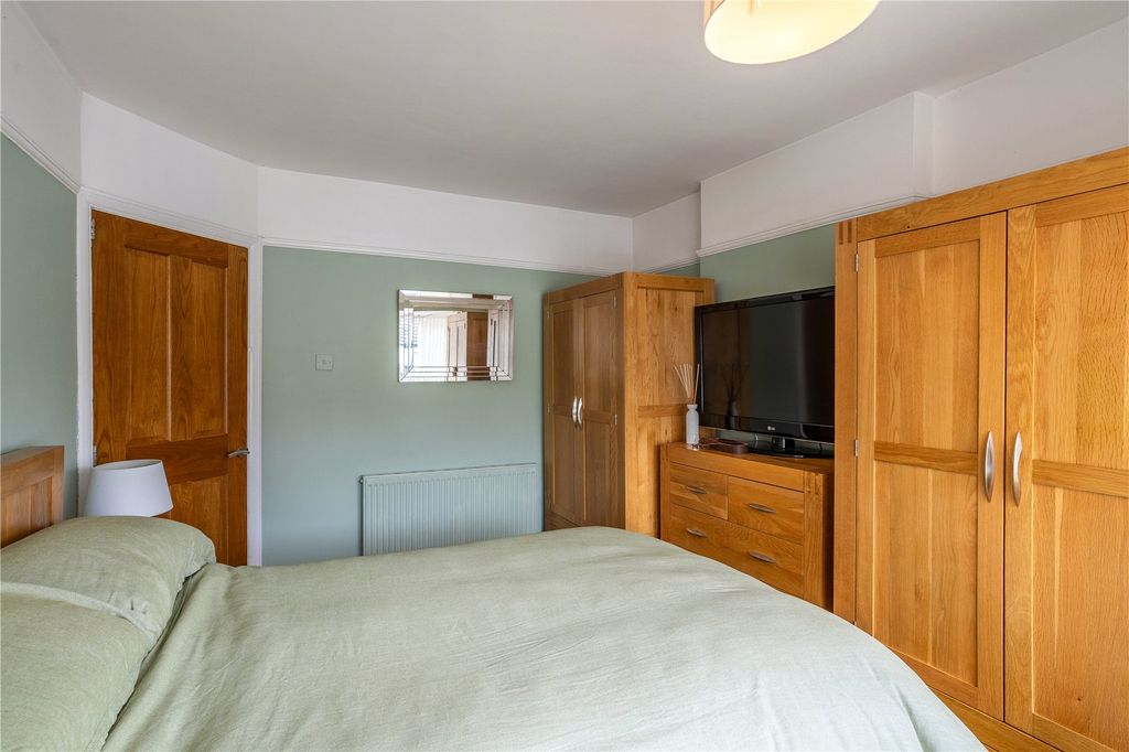 Additional image 17 of 5 bed semi-detached house for saleChurchfield Road, Oxley, Wolverhampton, West Midlands WV10