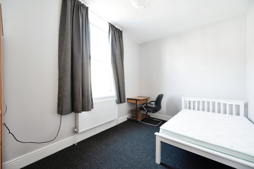 Additional image 10 of 9 bed terraced house for saleSt. Davids Road, Southsea, Hampshire PO5