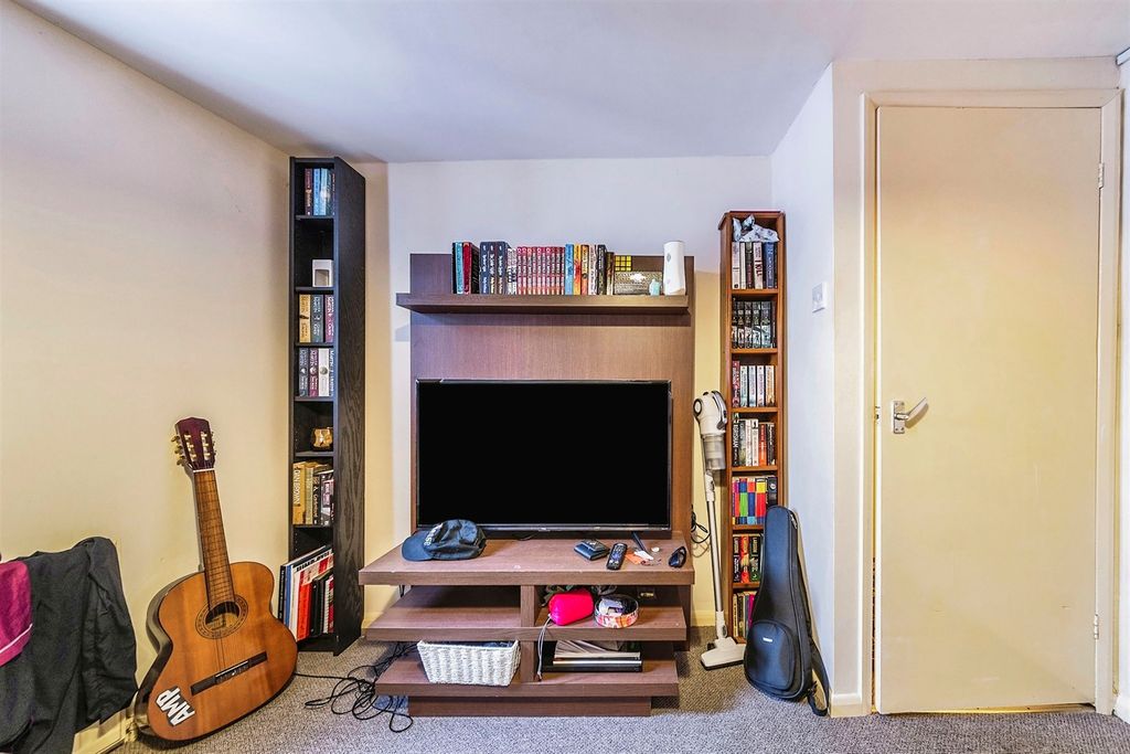 Additional image 15 of 2 bed flat for saleWestgate, Grantham NG31