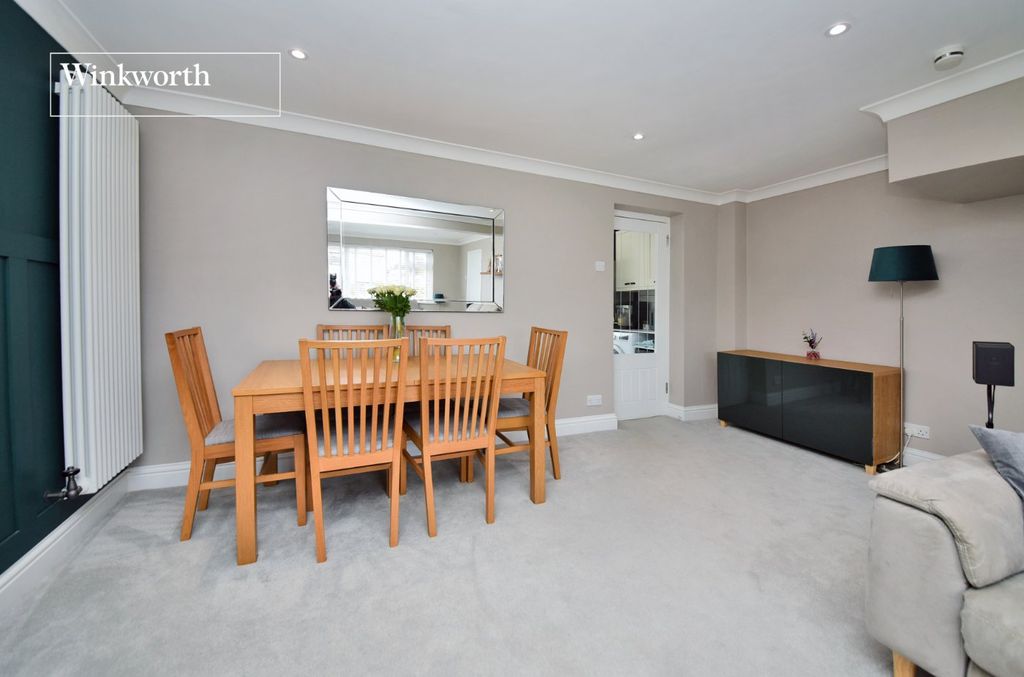 Additional image 4 of 3 bed end terrace house for saleHuntingdon Gardens, Worcester Park KT4