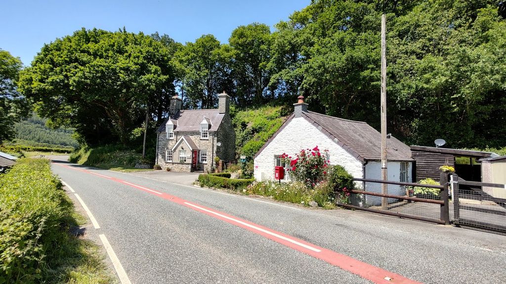 Additional image 4 of 3 bed detached house for saleLlanafan, Aberystwyth SY23