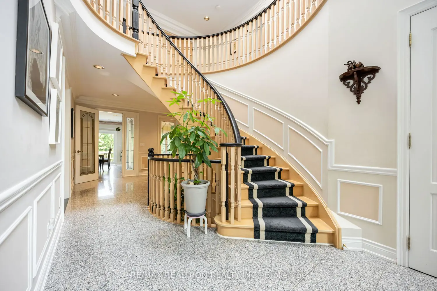 Additional image 3 of 77 Sprucewood Drive