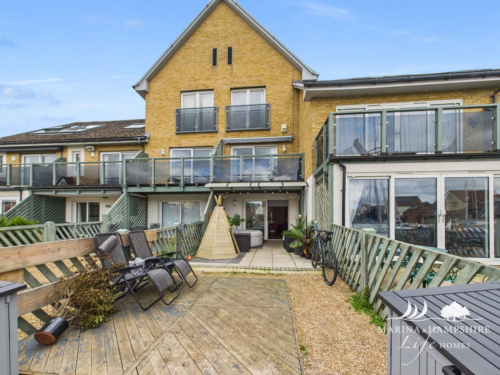 Additional image 27 of 4 bed town house for saleBryher Island, Port Solent PO6