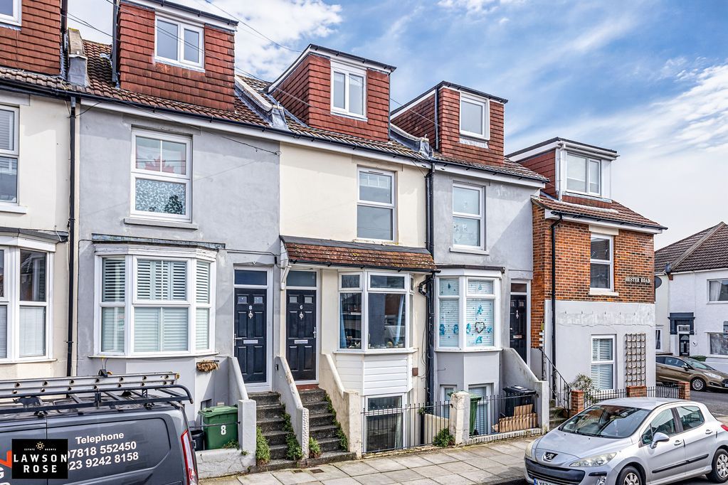 Additional image 5 of 4 bed town house for saleHester Road, Southsea PO4