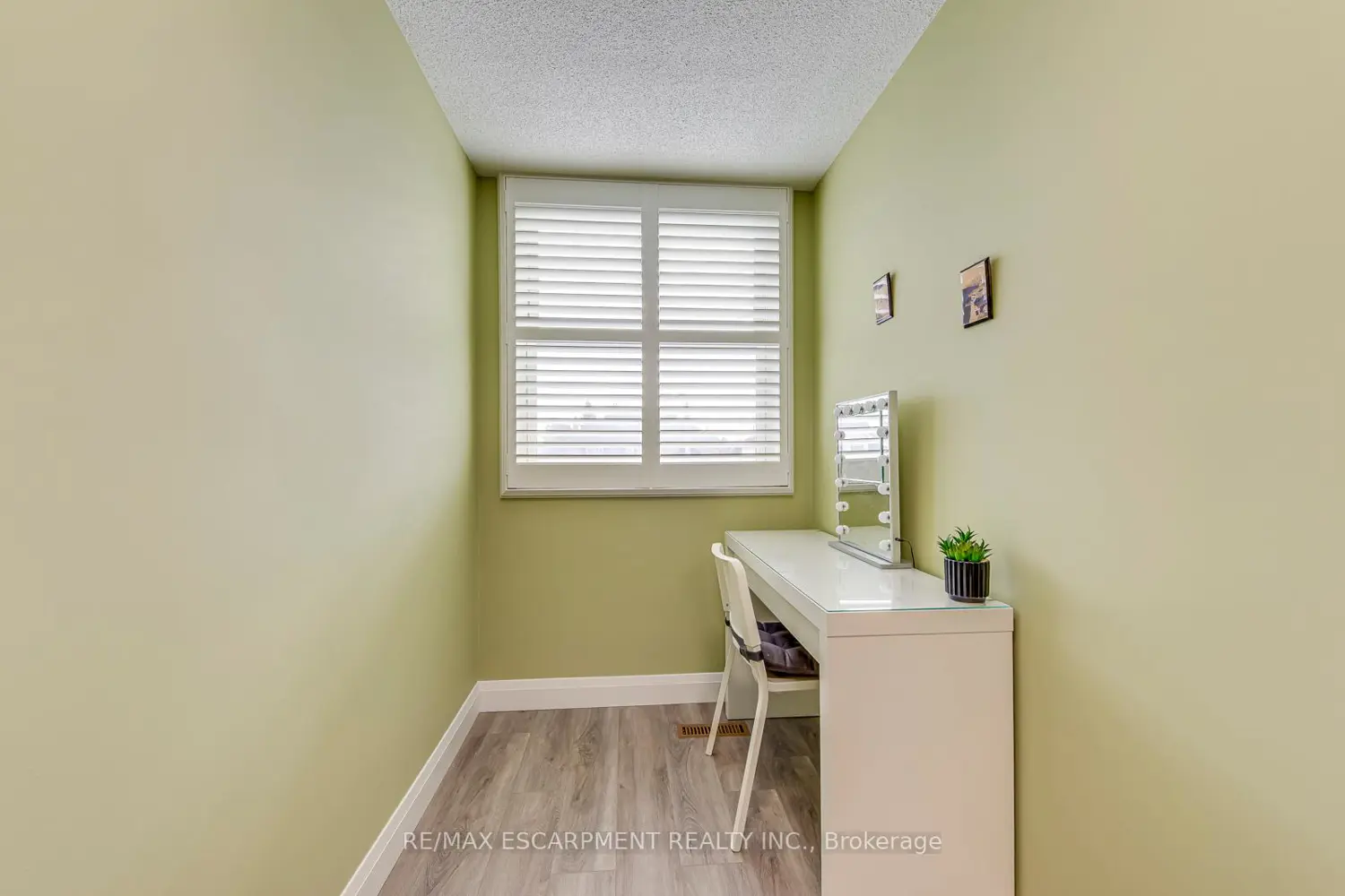 Additional image 8 of 2223 Vista Drive