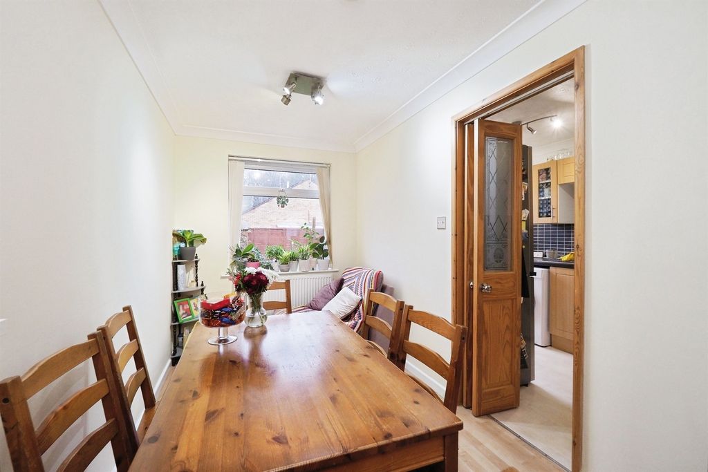 Additional image 5 of 3 bed semi-detached house for saleRavensthorpe Drive, Loughborough LE11