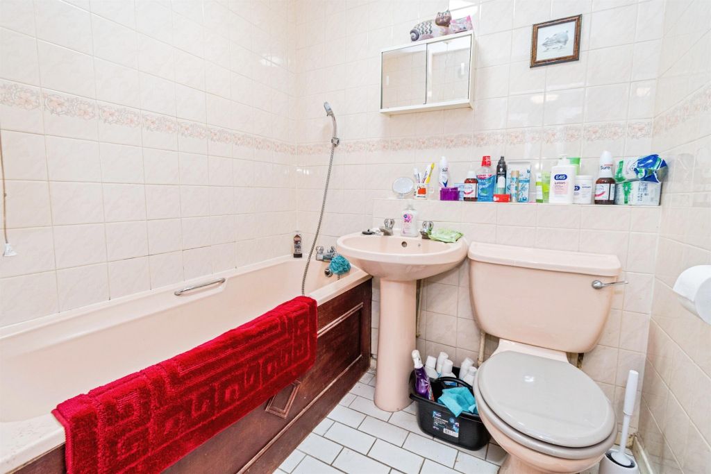 Additional image 20 of 1 bed flat for saleBrunel Road, Southampton SO15