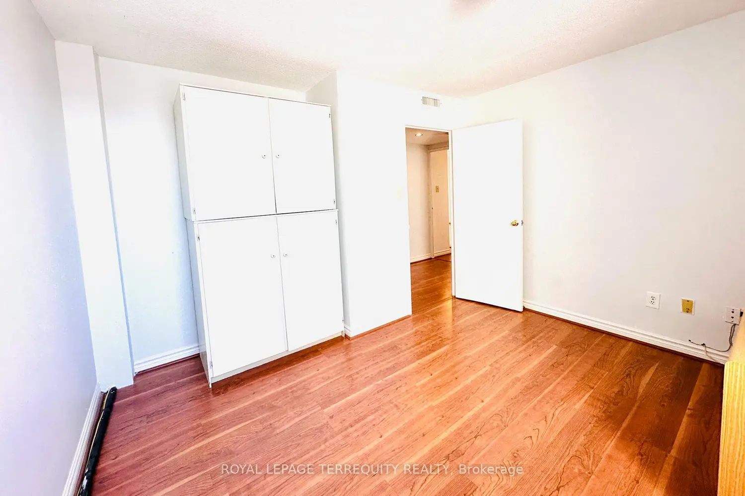 Additional image 5 of 155 Marlee Avenue 2212