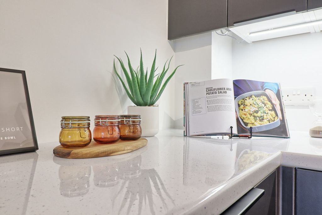 Additional image 7 of 1 bed flat for saleHigh Street, Wickford SS12
