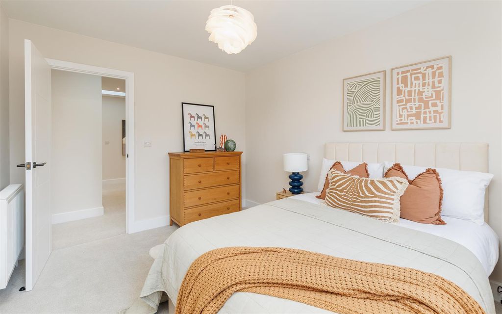 Additional image 18 of 5 bed detached house for saleGatcombe, Isle Of Wight PO30