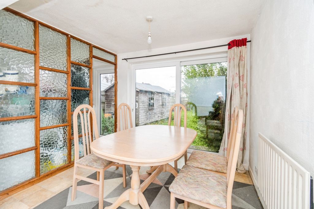 Additional image 4 of 3 bed semi-detached house for saleWilton Crescent, Upper Shirley, Southampton, Hampshire SO15
