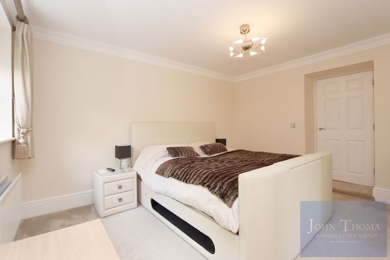 Additional image 7 of 2 bed flat for saleRepton Park, Regents Drive, Woodford Green IG8
