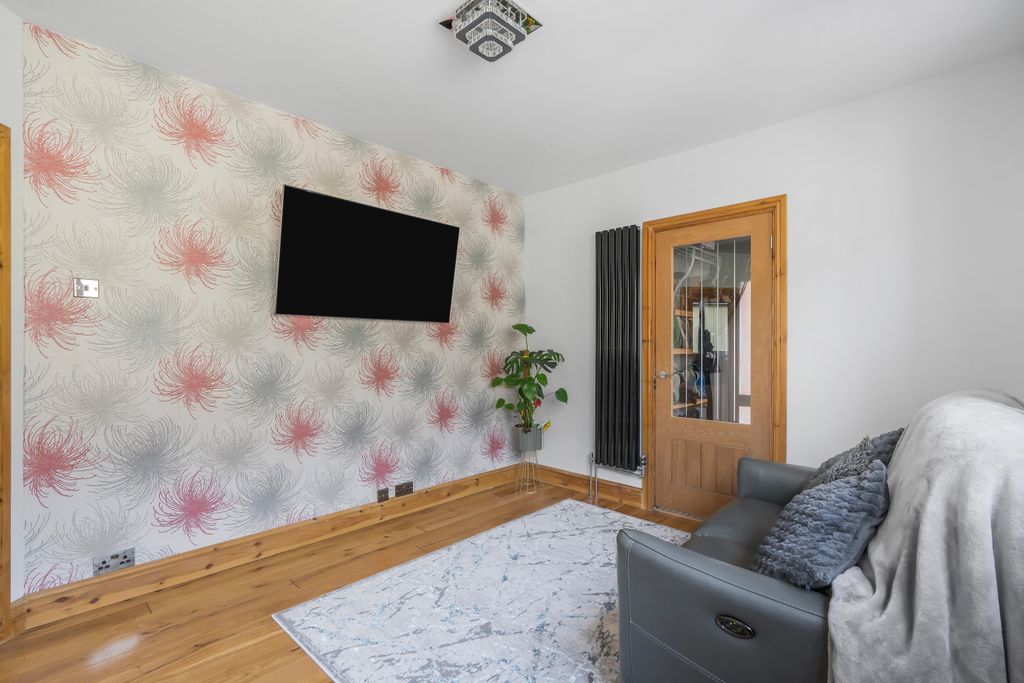 Additional image 7 of 3 bed detached bungalow for saleHomefield Road, Drayton, Portsmouth PO6