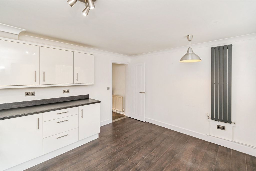 Additional image 5 of 2 bed terraced house for saleTurnstone Gardens, Southampton SO16