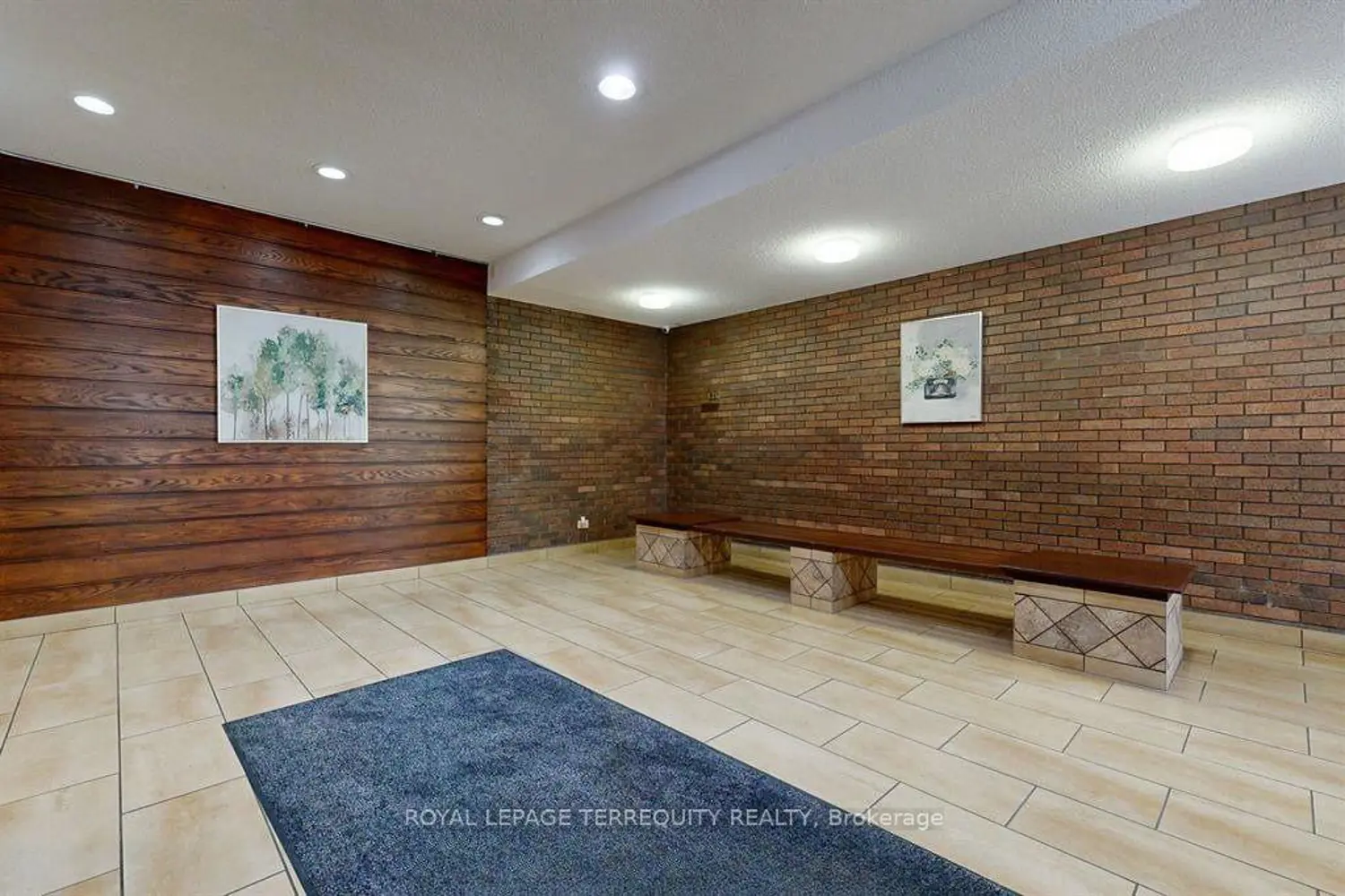 Additional image 2 of 10 Sunrise Avenue 114