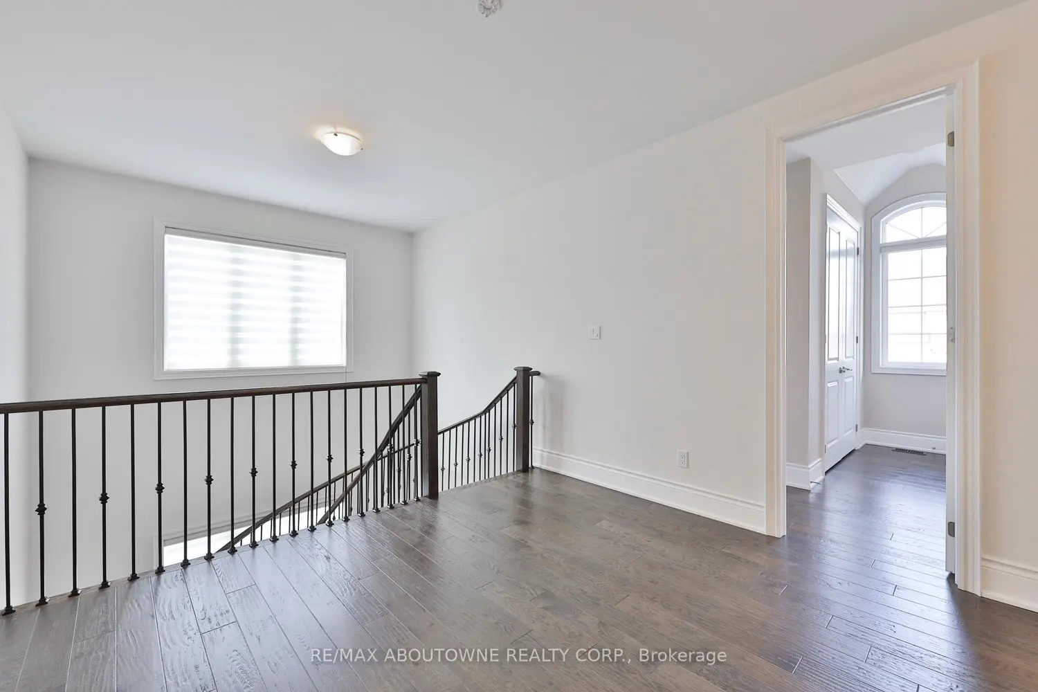 Additional image 8 of 2163 Vineland Crescent