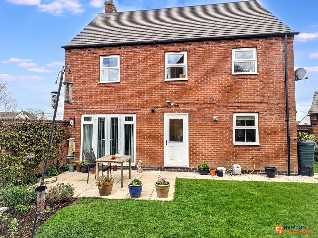 Additional image 4 of 3 bed detached house for saleHeadstock Close, Coalville LE67