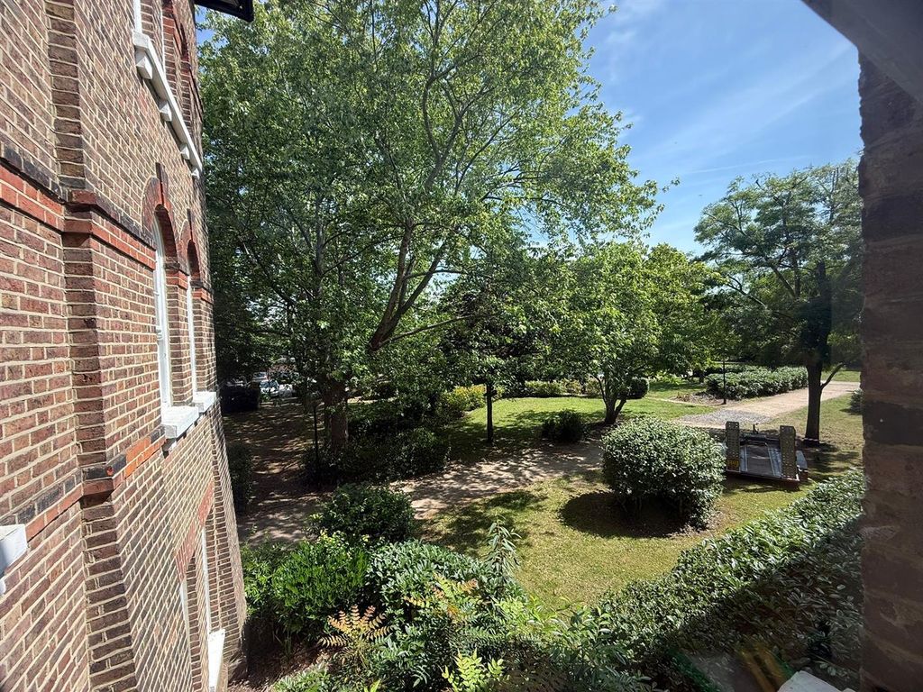 Additional image 14 of 1 bed flat for saleSt. Marys Road, Portsmouth PO3