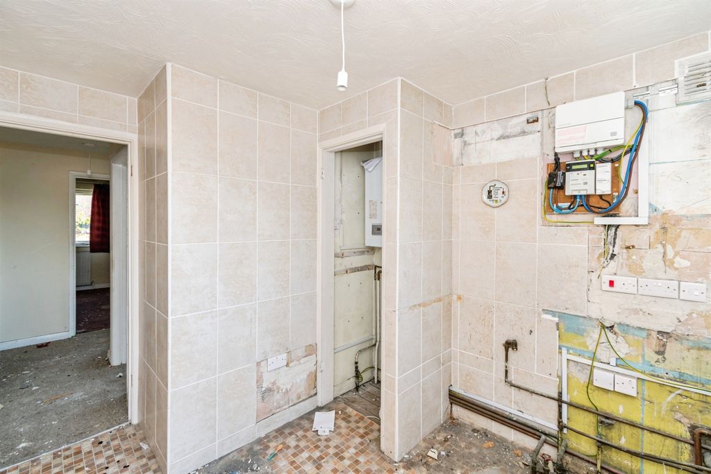 Additional image 12 of 2 bed maisonette for saleSwaythling Road, West End, Southampton SO30